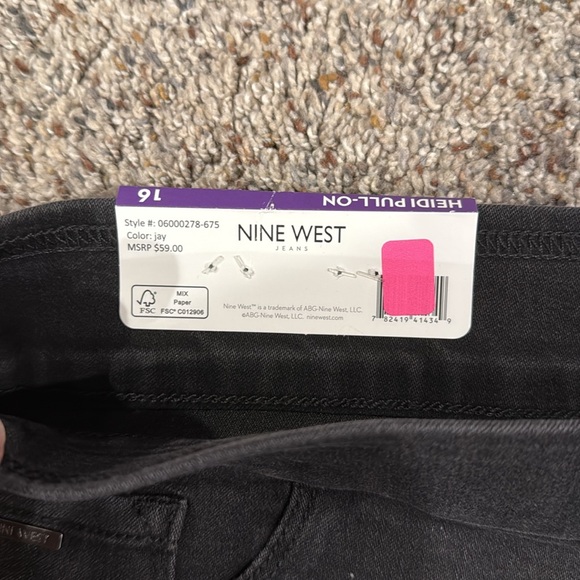 Nine West Heidi Pull On Straight Leg Black Pants - Picture 4 of 7